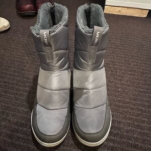 Merrell Women's Gray Faux Fur Lined Boots